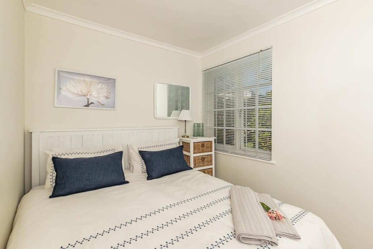 Suburban Bliss With Wifi And Plunge Pool Holiday home